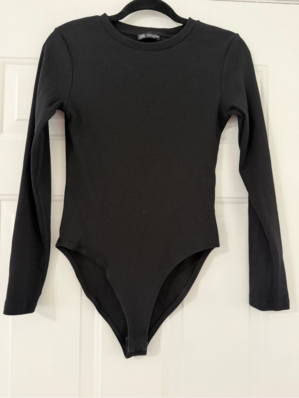 Zara Black Long-Sleeve Ribbed Bodysuit
